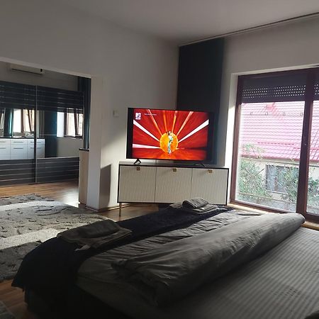Cataleya Apart Home Oradea Dış mekan fotoğraf